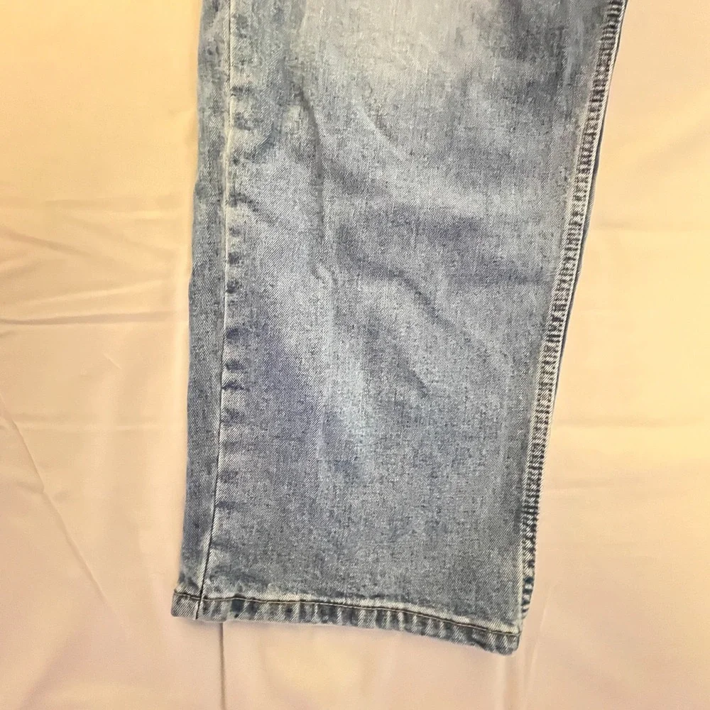 Levis levi 550